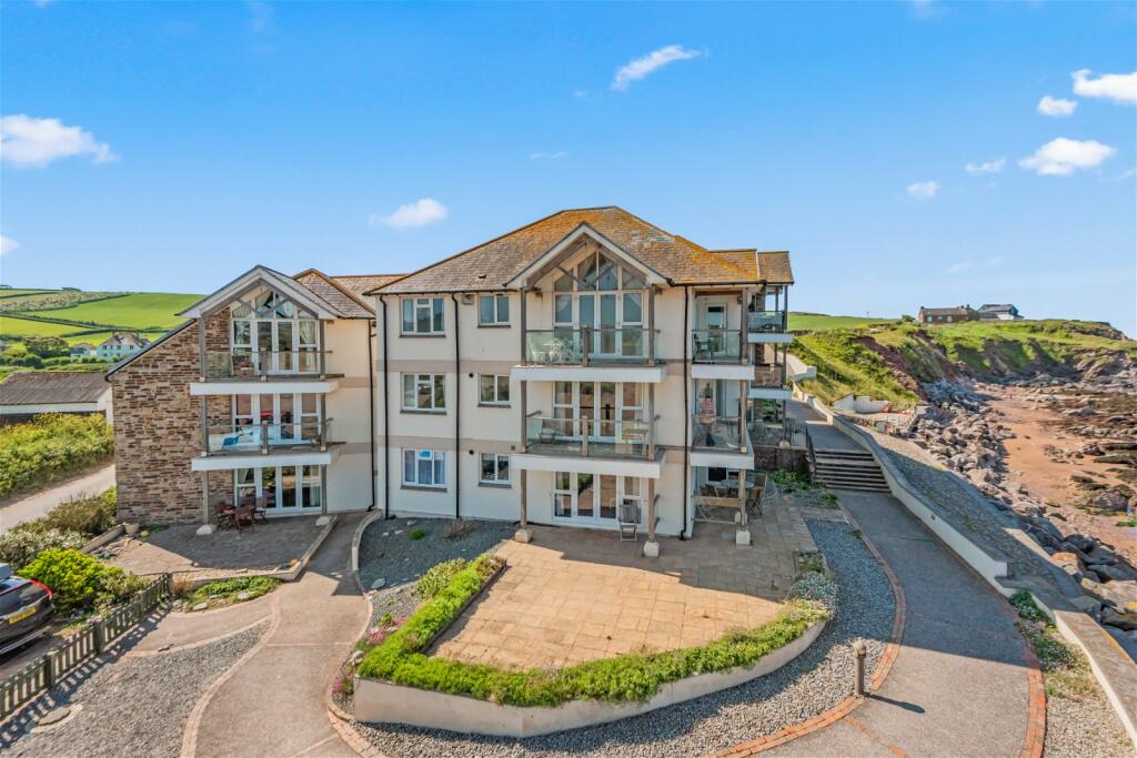 Seaview Beach Apartment, Thurlestone, Devon